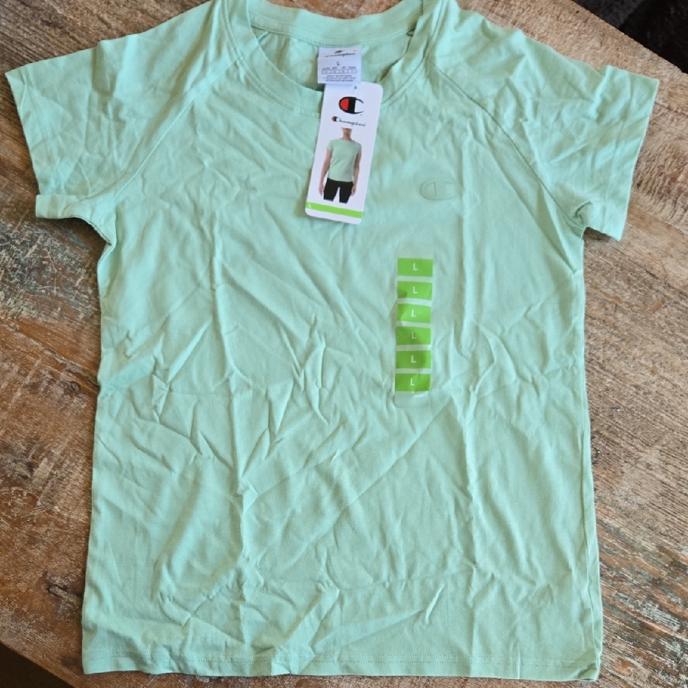 CHAMPION NWT Iced Green Tea Short Sleeve TEE. SZ. L. (BIN 004)